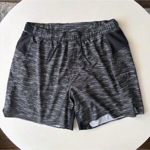 Lululemon Men’s 6” Surge Short Size Large Black White Lined